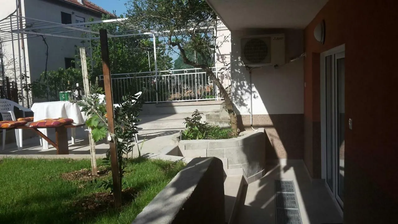 Deluxe Apartment Nika Kastela